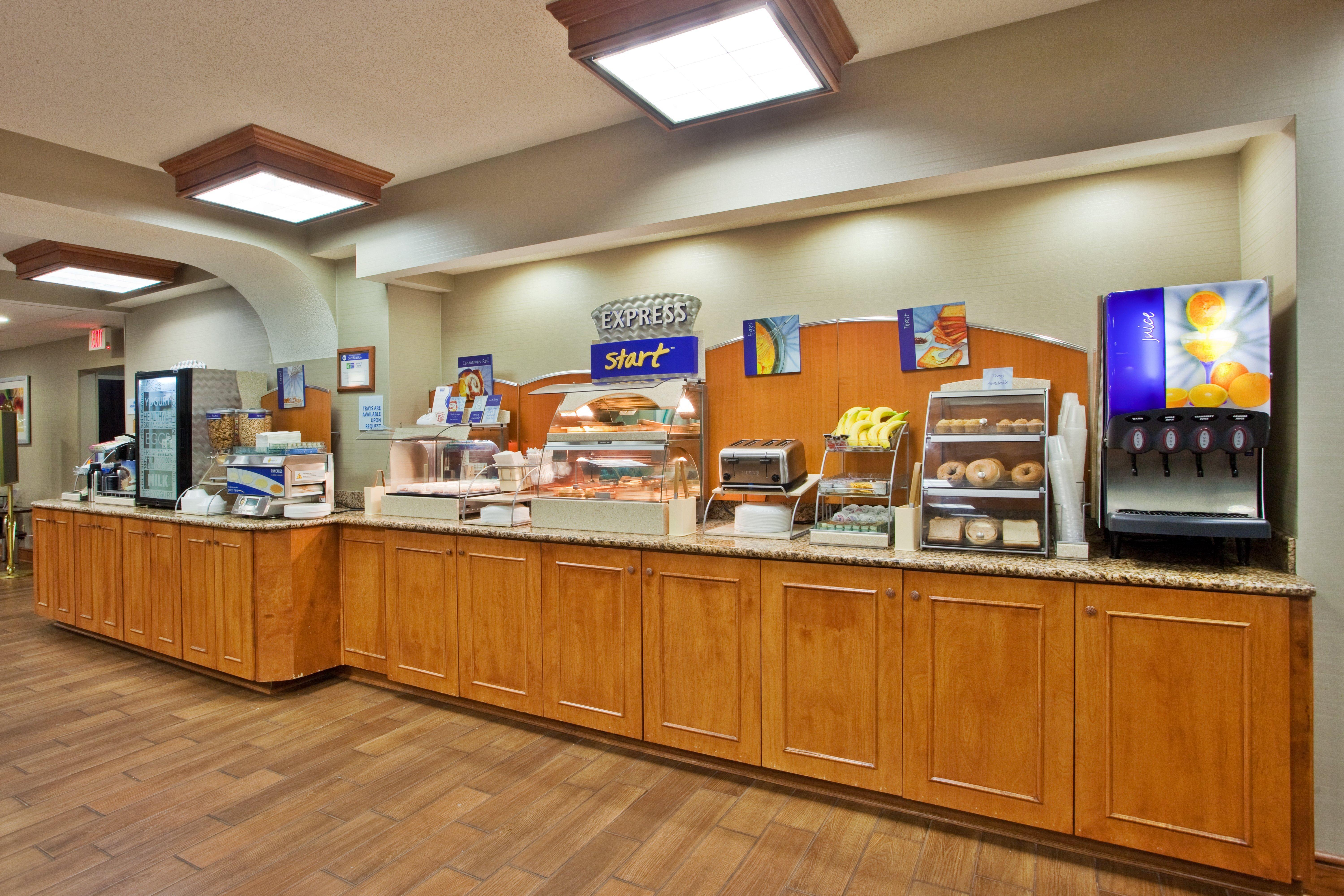 Holiday Inn Express Hotel & Suites Kimball, An Ihg Hotel Екстер'єр фото