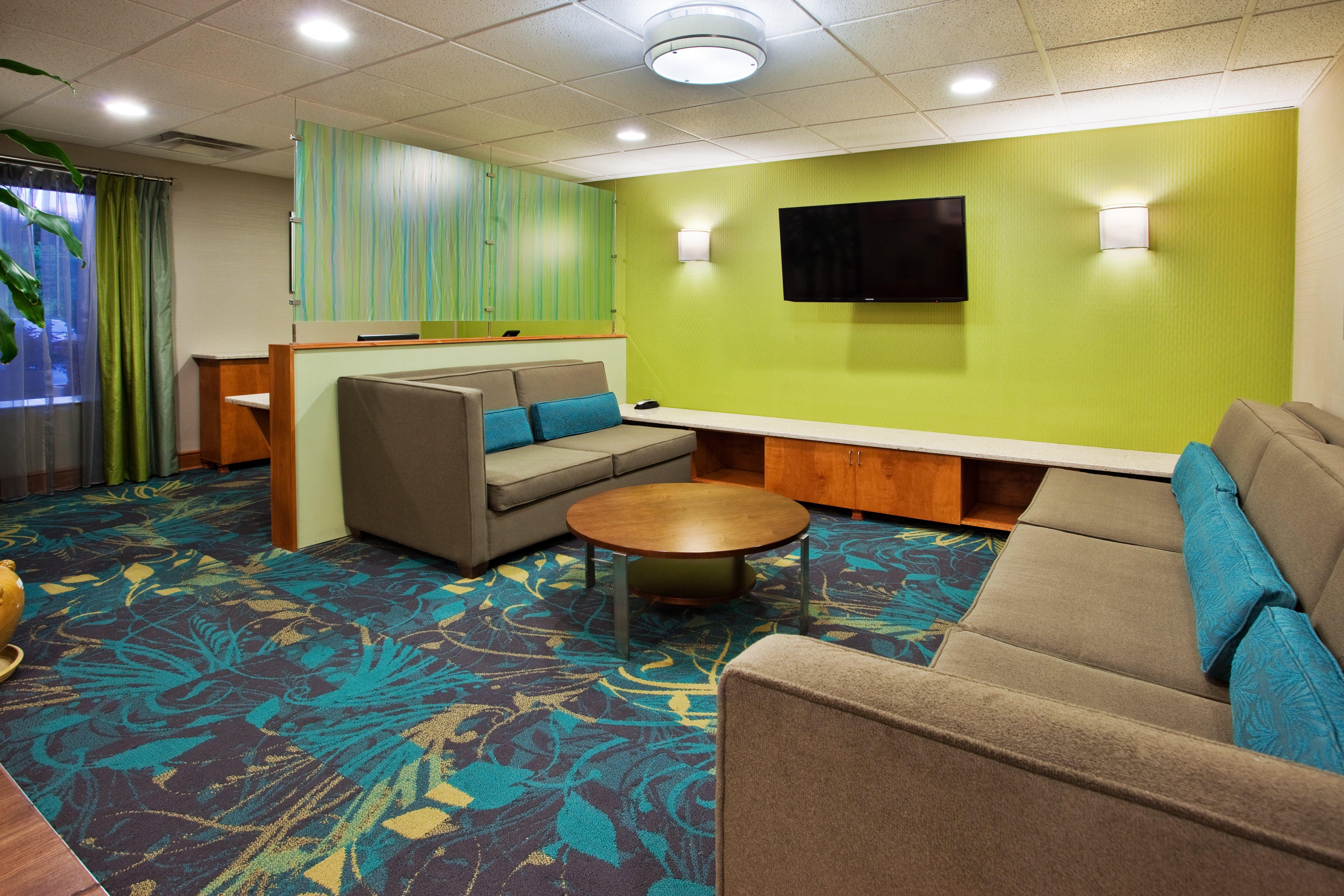 Holiday Inn Express Hotel & Suites Kimball, An Ihg Hotel Екстер'єр фото
