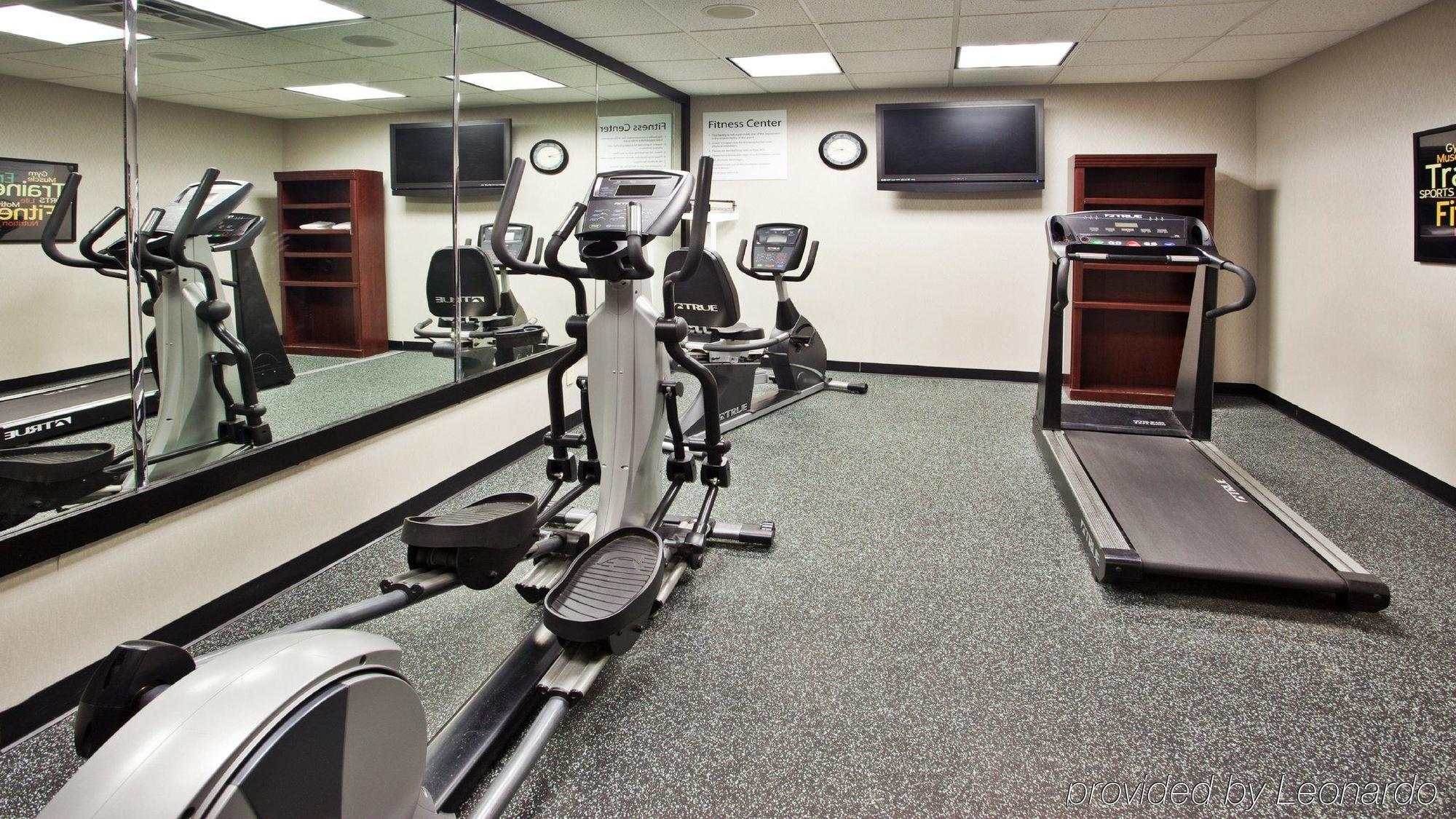 Holiday Inn Express Hotel & Suites Kimball, An Ihg Hotel Екстер'єр фото