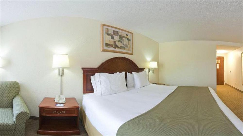 Holiday Inn Express Hotel & Suites Kimball, An Ihg Hotel Екстер'єр фото